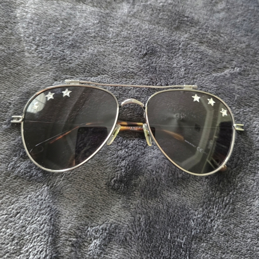 Givenchy Silver Aviator Sunglasses with Star Accents - Picture 8 of 15